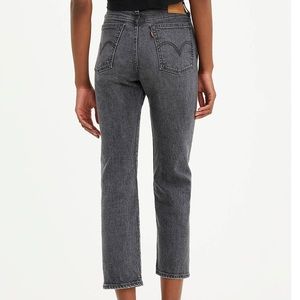 Levi’s Wedgie Straight Jeans in Size 24